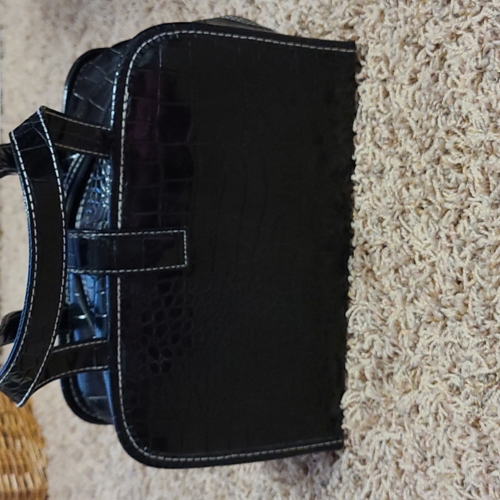 Travel cosmetic bag